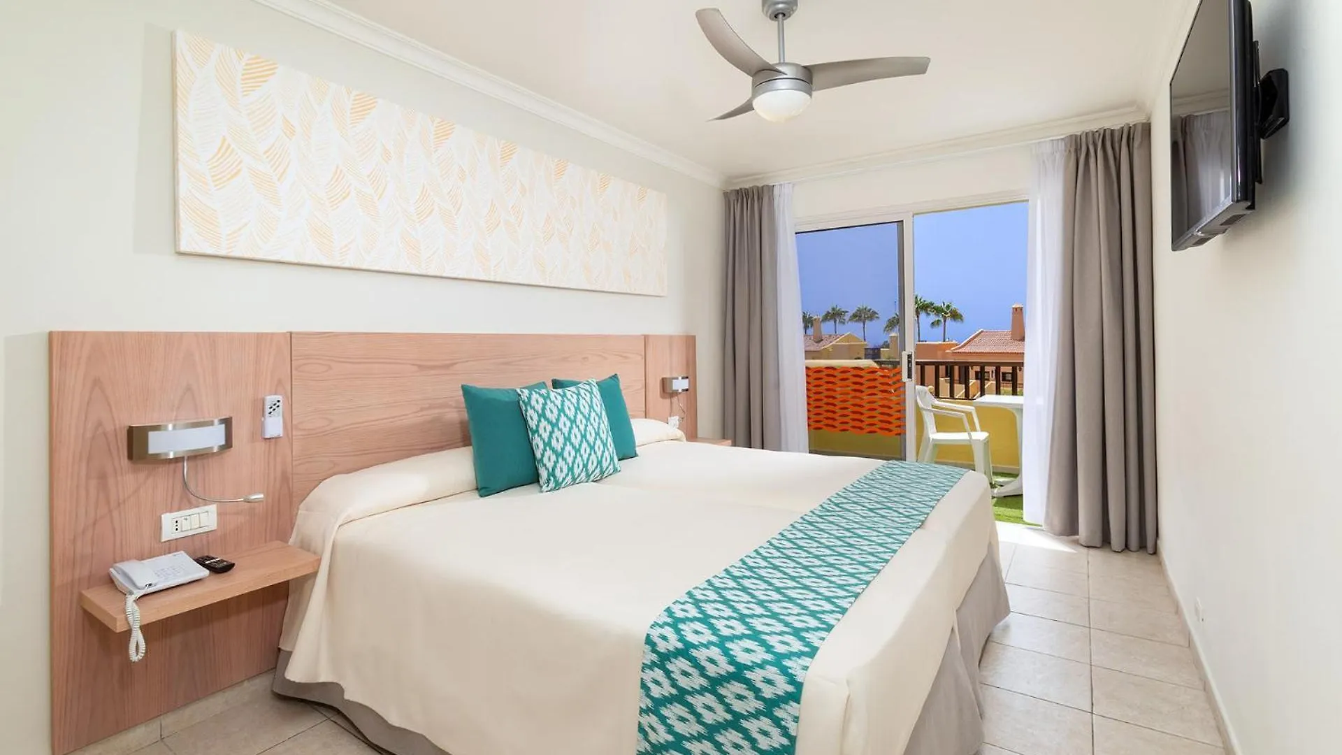 Tagoro Family & Fun Costa Adeje Otel