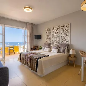 https://apartment-orlando.adeje-hotels.com