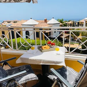 https://apartamento-costa-adeje.adeje-hotels.com